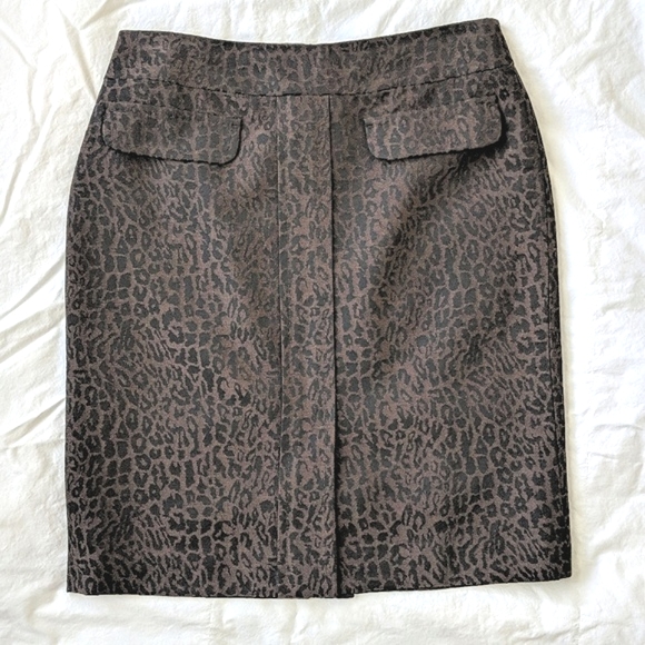 Ann Taylor Dresses & Skirts - NWOT Leopard Print Skirt 2P